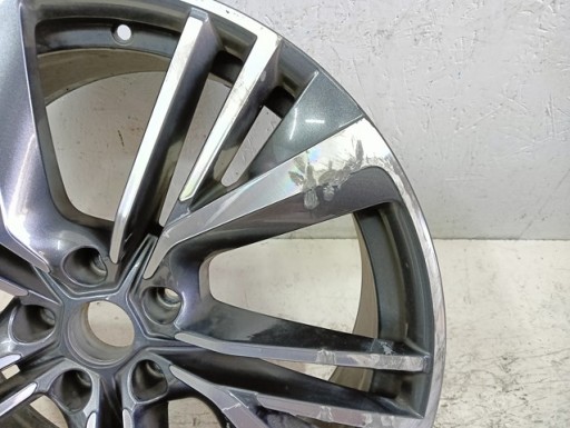ALUMINIJSKA FELGA SKODA KODIAQ 565 RS 20X8.5J ET33 565601025AB 5X112 ALUMINIJSKA FELGA SKODA KODIAQ 565 RS 20X8.5J ET33 565601025AB 5X112