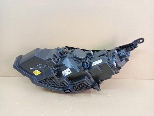 LAMPA FAR DESNA STRANA HYUNDAI I30 III 3 Z  REDIZAJN 20-