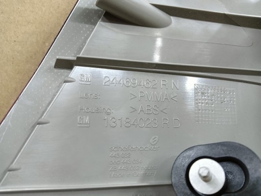 LAMPA FAR DESNA STRANA ZADNJA ZADNJI OPEL VECTRA C KARAVAN REDIZAJN 05-08R LAMPA FAR DESNA STRANA ZADNJA ZADNJI OPEL VECTRA C KARAVAN REDIZAJN 05-08R