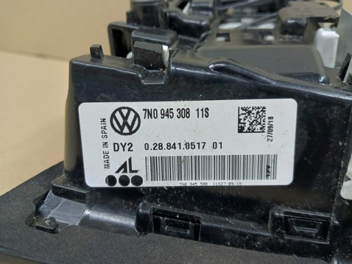 LAMPA FAR DESNA STRANA ZADNJA ZADNJI LED VW SHARAN 7N REDIZAJN 15- LAMPA FAR DESNA STRANA ZADNJA ZADNJI LED VW SHARAN 7N REDIZAJN 15-