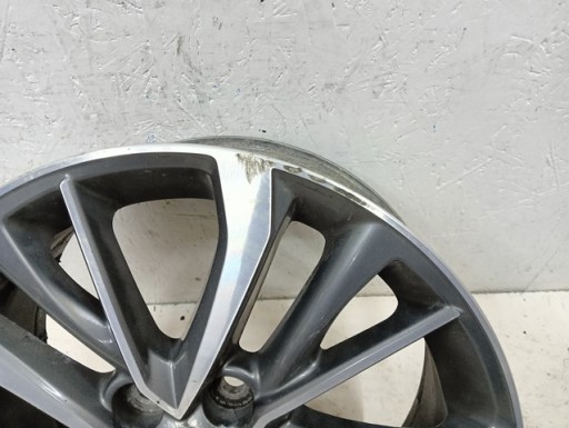 ALUMINIJSKA FELGA TOYOTA AURIS II 2 AVENSIS T27 17X7J ET45 5X114.3 ALUMINIJSKA FELGA TOYOTA AURIS II 2 AVENSIS T27 17X7J ET45 5X114.3