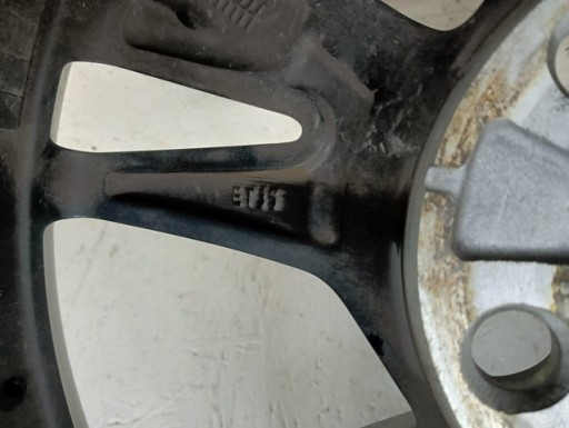 ALUMINIJSKA FELGA TOYOTA CHR CH-R II 2 18X7J ET35 5X114.3 ALUMINIJSKA FELGA TOYOTA CHR CH-R II 2 18X7J ET35 5X114.3