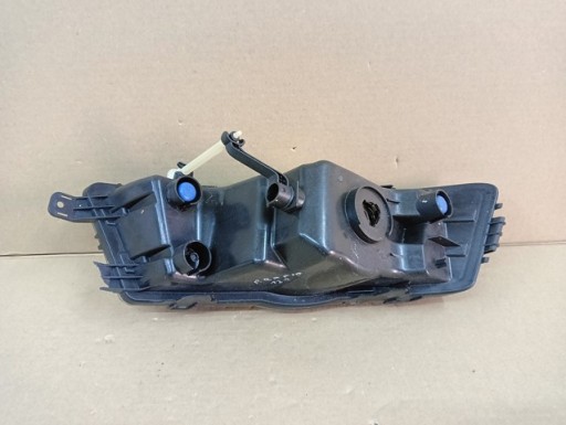 MAGLENKA DESNA STRANA PREDNJA SKODA RAPID 5JA 12-17R MAGLENKA DESNA STRANA PREDNJA SKODA RAPID 5JA 12-17R