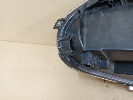 LAMPA FAR DESNA STRANA FULL LED OPEL ZAFIRA D VIVARO C REDIZAJN 24-