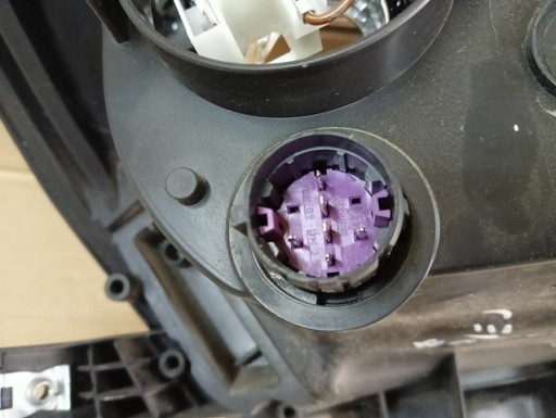 LAMPA FAR LIJEVA STRANA FIAT PANDA III 3 12- LAMPA FAR LIJEVA STRANA FIAT PANDA III 3 12-