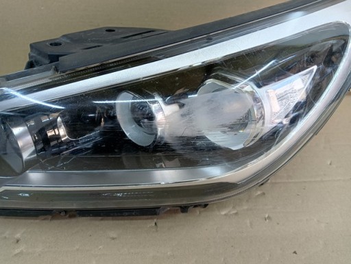 LAMPA FAR LIJEVA STRANA FULL LED HYUNDAI I30 III 3 17- LAMPA FAR LIJEVA STRANA FULL LED HYUNDAI I30 III 3 17-
