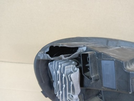 LAMPA FAR LIJEVA STRANA FULL LED OPEL ZAFIRA D VIVARO C REDIZAJN 24- LAMPA FAR LIJEVA STRANA FULL LED OPEL ZAFIRA D VIVARO C REDIZAJN 24-