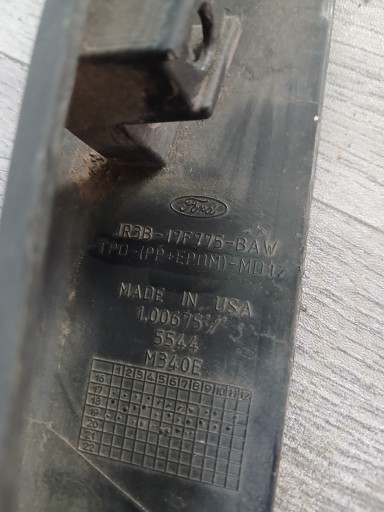 SPOJLER BRANIKA PREDNJEG PREDNJA STRANA FORD MUSTANG VI REDIZAJN 18-23R
