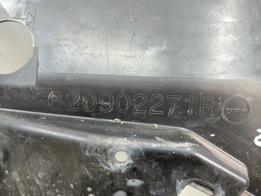 MASKA GRIL RENAULT CAPTUR I 1 REDIZAJN 17-19R MASKA GRIL RENAULT CAPTUR I 1 REDIZAJN 17-19R