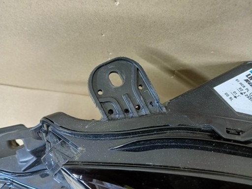 LAMPA FAR LIJEVA STRANA TOYOTA AYGO X 22- LAMPA FAR LIJEVA STRANA TOYOTA AYGO X 22-