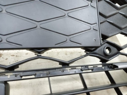 BRANIK PREDNJA STRANA SEAT ATECA 575 REDIZAJN 20- BRANIK PREDNJA STRANA SEAT ATECA 575 REDIZAJN 20-