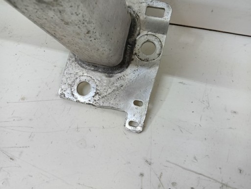 GREDA ISPOD BRANIK PREDNJA STRANA RENAULT CAPTUR I 1 CLIO IV 4 12- GREDA ISPOD BRANIK PREDNJA STRANA RENAULT CAPTUR I 1 CLIO IV 4 12-