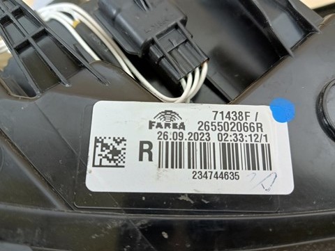 LAMPA FAR DESNA STRANA ZADNJA ZADNJI LED RENAULT CLIO V 5 REDIZAJN 24- LAMPA FAR DESNA STRANA ZADNJA ZADNJI LED RENAULT CLIO V 5 REDIZAJN 24-