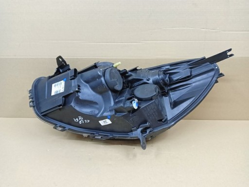 LAMPA FAR DESNA STRANA RENAULT CLIO IV 4 REDIZAJN 16-19R LAMPA FAR DESNA STRANA RENAULT CLIO IV 4 REDIZAJN 16-19R
