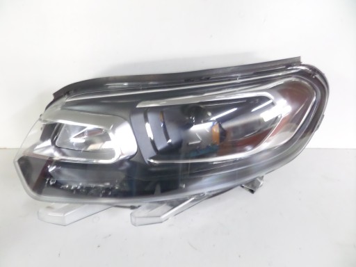 LAMPA FAR PREDNJA LIJEVA STRANA CITROEN JUMPY III 16- XENON