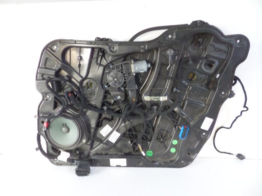 DIZAČ PROZOR PREDNJA STRANA DESNA ALFA ROMEO STELVIO 17-