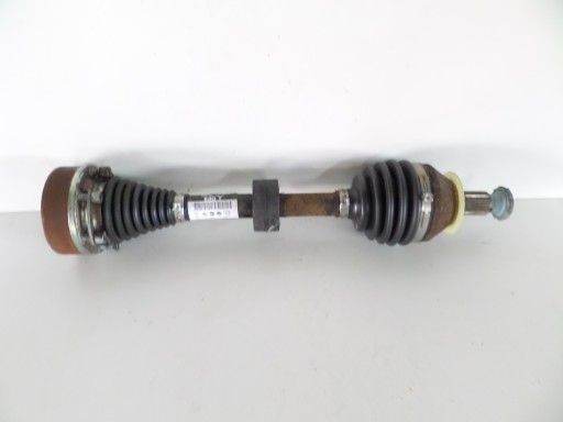 POLUOSOVINA  LIJEVA STRANA SKODA RAPID 12- POLO 6R 09- 1.6TDI 66KW