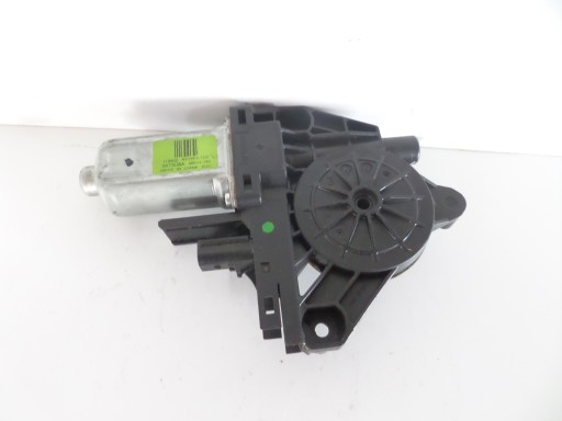 MOTOR PROZOR ZADNJI LIJEVA STRANA JEEP GRAND CHEROKEE WK2