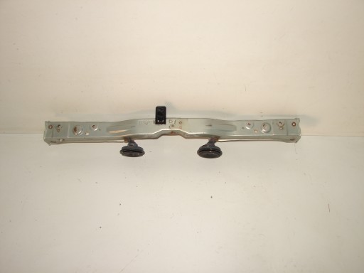 VEZNI LIM PREDNJA STRANA GORNJI TOYOTA AVENSIS T25 03-06