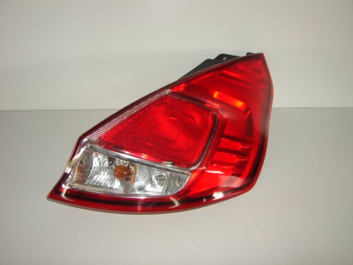 LAMPA FAR ZADNJA  ZADNJI DESNA STRANA FORD FIESTA MK7 REDIZAJN 13-