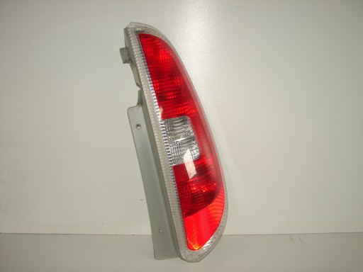 LAMPA FAR ZADNJA  ZADNJI DESNA STRANA SKODA ROOMSTER 06-