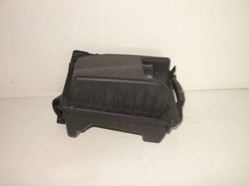 KUČIŠTE FILTERA ZRAKA OPEL ASTRA H ZAFIRA B 1.6