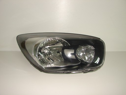 LAMPA FAR DESNA STRANA PREDNJA KIA PICANTO II 11-17