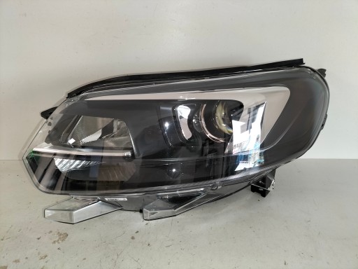 LAMPA FAR PREDNJA LIJEVA STRANA OPEL ZAFIRA D 19- VIVARO C XENON