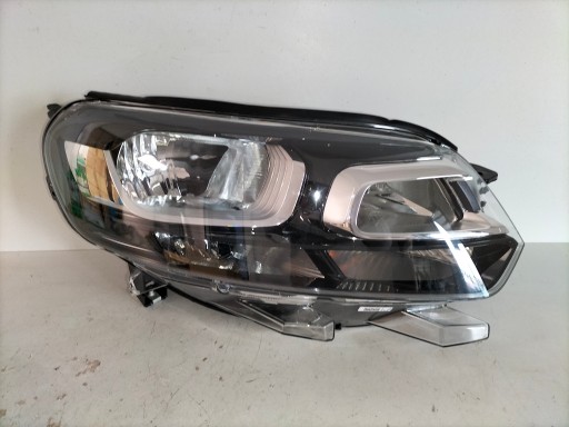 LAMPA FAR PREDNJA DESNA STRANA CITROEN JUMPY III 16- ZAFIRA D 19- VIVARO C