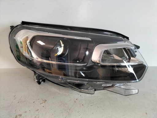 LAMPA FAR PREDNJA DESNA STRANA CITROEN JUMPY III 16- SAPCETOURER XENON