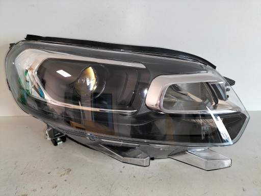 LAMPA FAR PREDNJA DESNA STRANA CITROEN JUMPY III 16- SAPCETOURER XENON
