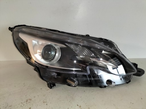 LAMPA FAR PREDNJA DESNA STRANA PEUGEOT 2008 I REDIZAJN 16-19