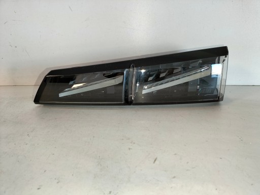 LAMPA FAR ZADNJA  ZADNJI DESNA STRANA PEUGEOT 308 III T10 21- GT