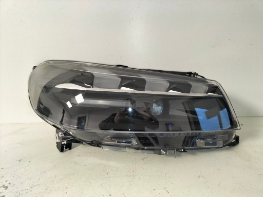 LAMPA FAR PREDNJA DESNA STRANA PEUGEOT EXPERT IV TRAVELLER 24- FULL LED