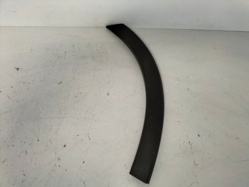 POKLOPAC LAJSNA BRANIKA PREDNJA STRANA DESNA VW GOLF 8 VIII 20-24 ALLTRACK