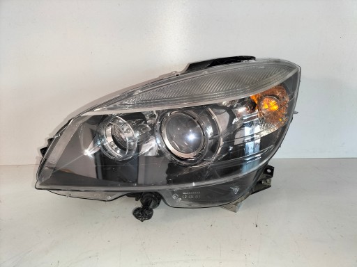 LAMPA FAR PREDNJA LIJEVA STRANA MERCEDES CLC CL203 07-11 C KLASA W204 BIXENON