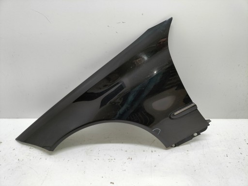 BLATOBRAN PREDNJA STRANA LIJEVA MERCEDES CLC CL203 08-11