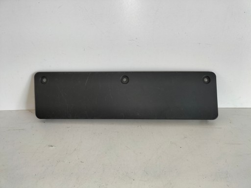 ZAŠTITA ISPOD TABLICE REGISTRACIJE PREDNJA STRANA VW GOLF VIII 8 REDIZAJN 24-