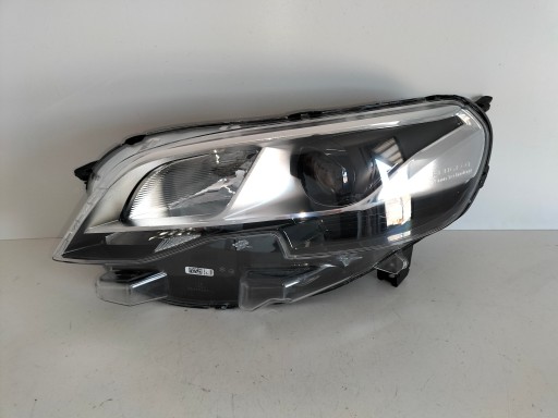 LAMPA FAR PREDNJA LIJEVA STRANA PEUGEOT EXPERT III 16- TRAVELLER XENON