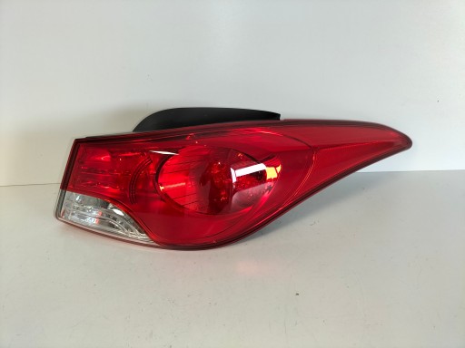 LAMPA FAR ZADNJA  ZADNJI DESNA STRANA HYUNDAI ELANTRA 10-13