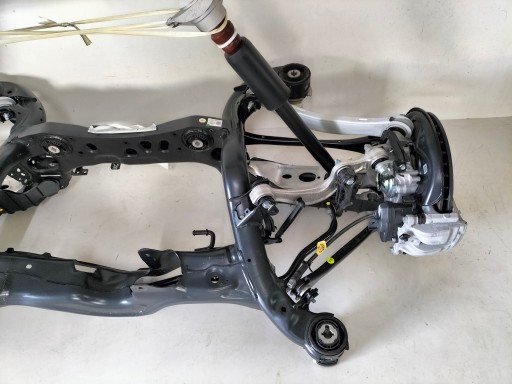 MOST ZADNJA ZADNJI RUKAVAC GLAVČINA CILINDAR LIJEVA AUDI A7 VW