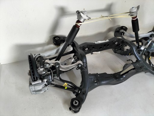 MOST ZADNJA ZADNJI RUKAVAC GLAVČINA CILINDAR DESNA AUDI A7 VW