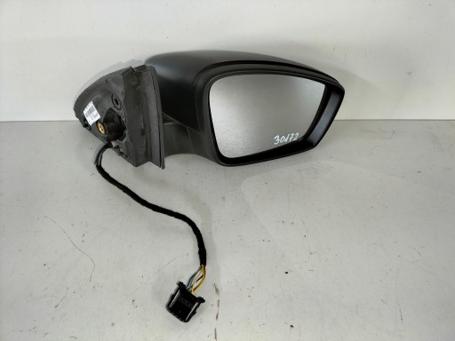 RETROVIZOR DESNA  ELEKTRIČNO SKODA RAPID REDIZAJN 17-