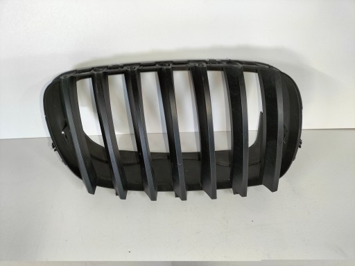 MASKA MREŽICA DESNA STRANA BMW X5 E70 06-