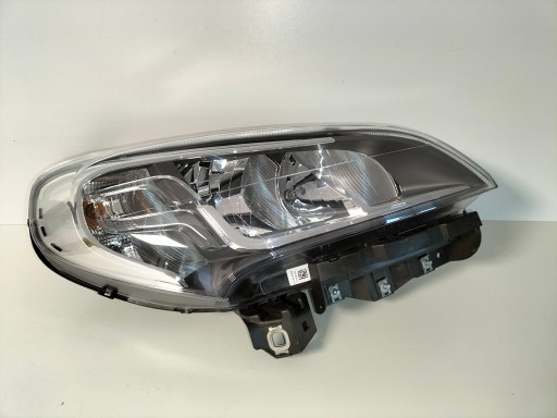 LAMPA FAR PREDNJA DESNA STRANA FIAT DOBLO II REDIZAJN 15-