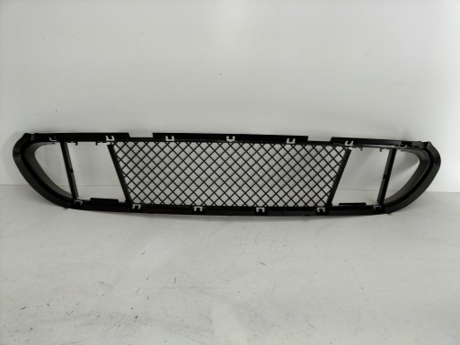 MASKA MREŽICA BRANIKA PREDNJA STRANA SREDNJA BMW 5 E60 E61 03-06 M-PAKET