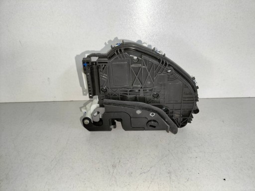BRAVA VRATA ZADNJI DESNA STRANA AUDI A1 10- BRAVA VRATA ZADNJI DESNA STRANA AUDI A1 10-