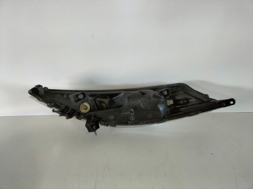 LAMPA FAR PREDNJA DESNA STRANA ZMIGAVAC NISSAN JUKE 10-14