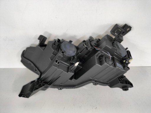 LAMPA FAR PREDNJA DESNA STRANA CITROEN DS3 CROSSBACK 19-