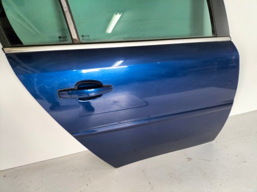 VRATA ZADNJA ZADNJI DESNA OPEL SIGNUM 03-